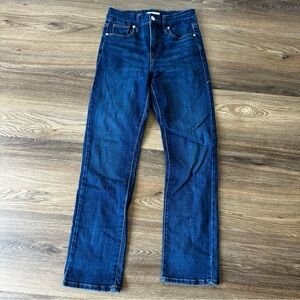 Good American ✨ Women's Straight Leg cropped Jeans 26 size 2